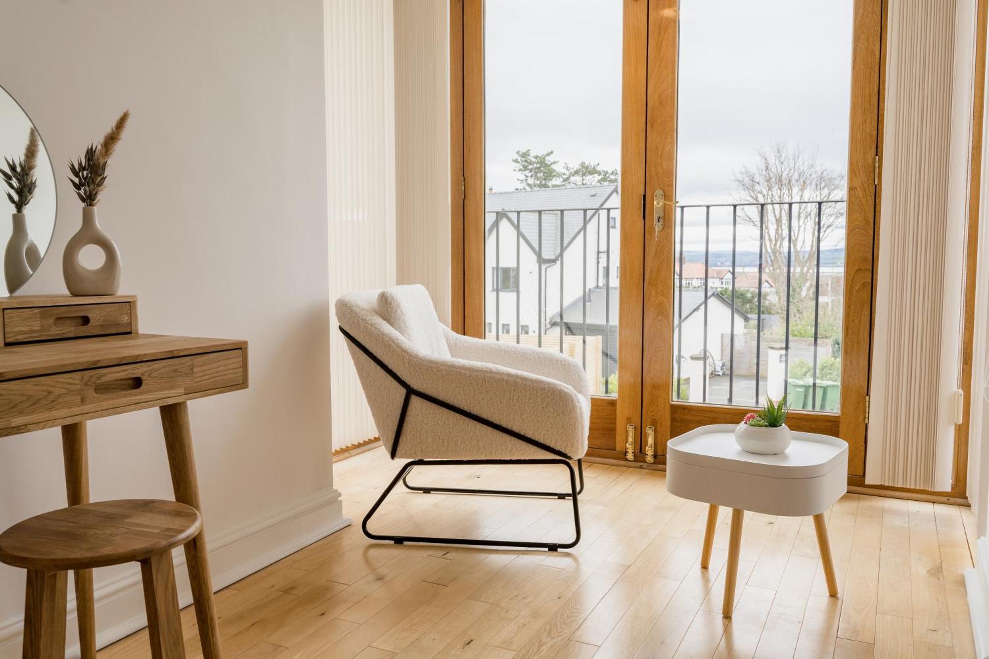 Beautifully Done 5 Bed Barn Conversion In Heswall - Sleeps Up To 10 Esterno foto